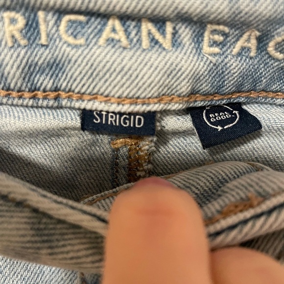 American Eagle Strigid Mom Jeans Women’s 2 - Picture 3 of 6